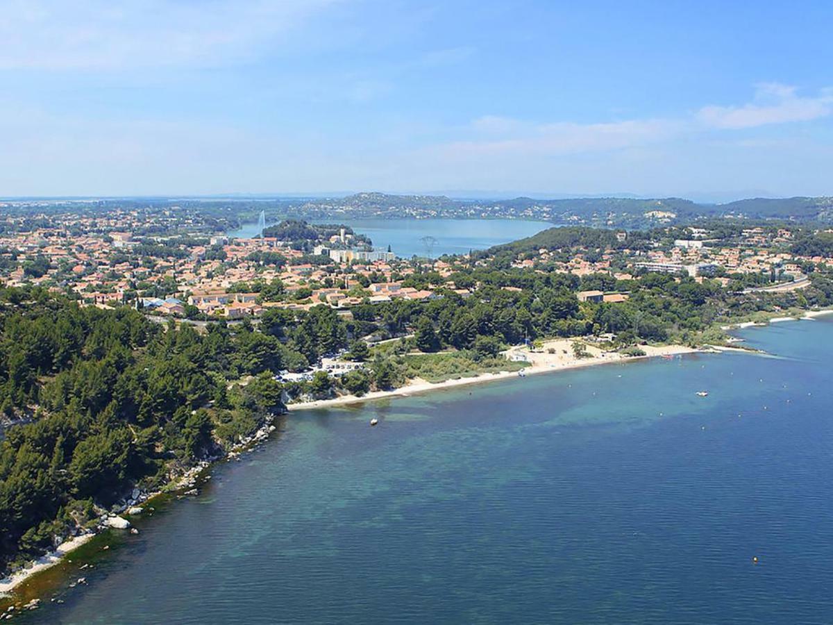 Maison Contemporaine Avec Piscine Privee Chauffee, Entre Plages Et Provence, Borne 11 Kw Istres Kültér fotó