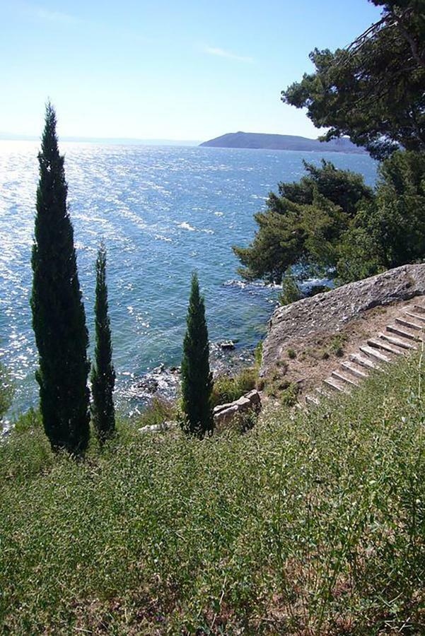 Maison Contemporaine Avec Piscine Privee Chauffee, Entre Plages Et Provence, Borne 11 Kw Istres Kültér fotó